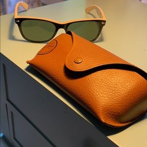 Ray Ban Ladies Sun Glasses